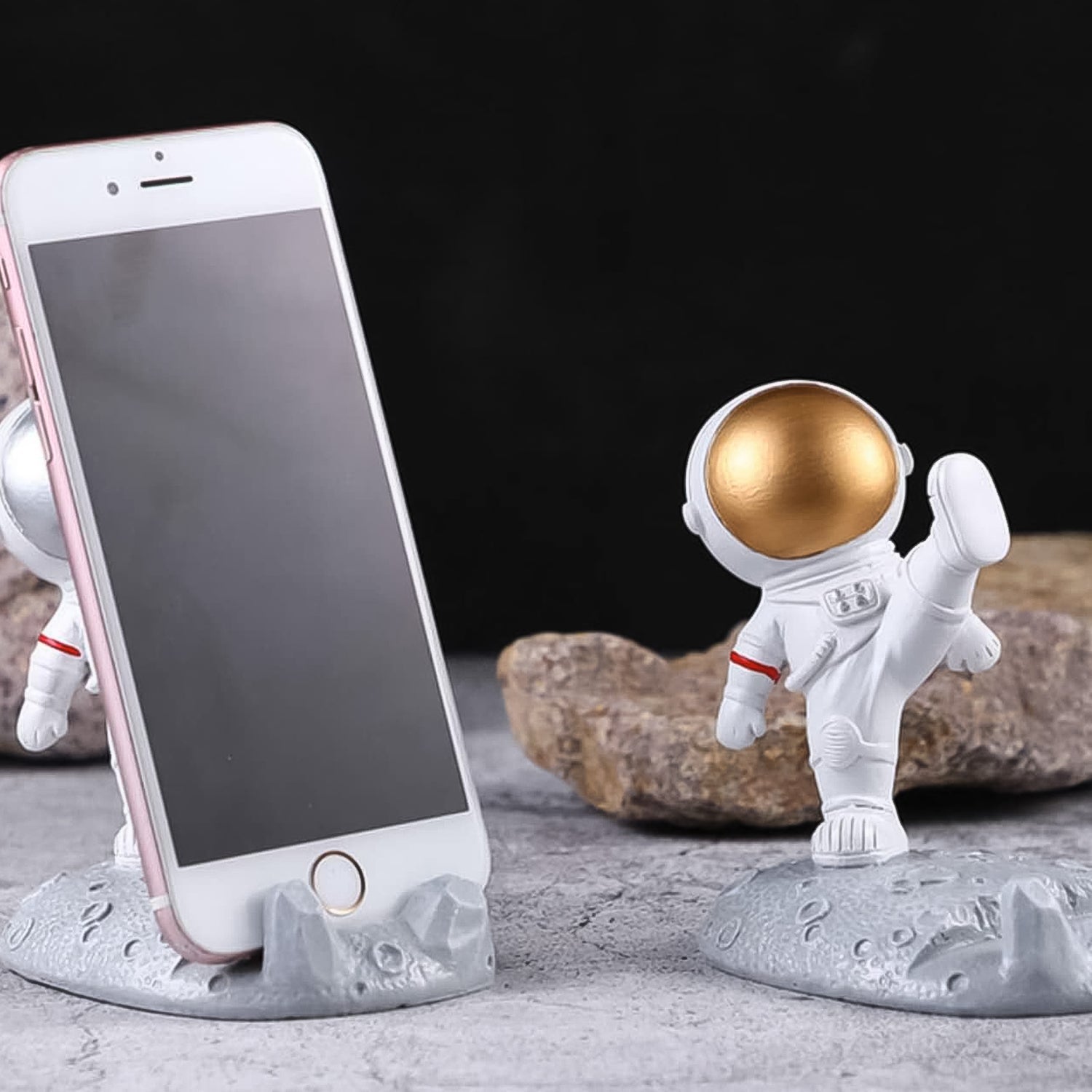 Mobile Holder Astronaut Phone Stand Planet Creative Fun 3D Design (1 Pc / Mix Design) Mobile Holder Astronaut Phone Stand Planet Creative Fun 3D Design (1 Pc / Mix Design)